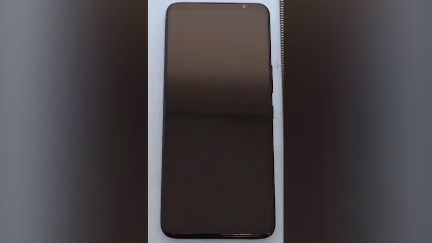 hinh anh tren tay cua asus rog phone 7 hinh 3
