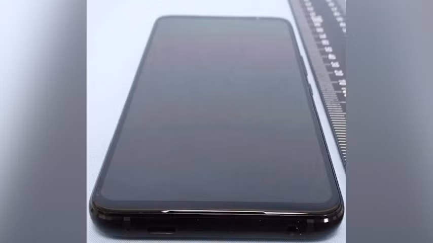 hinh anh tren tay cua asus rog phone 7 hinh 2