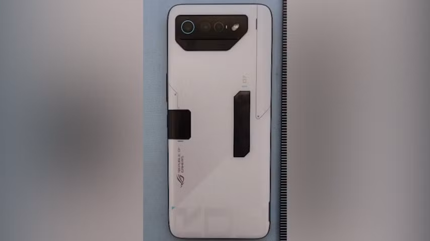 hinh anh tren tay cua asus rog phone 7 hinh 1