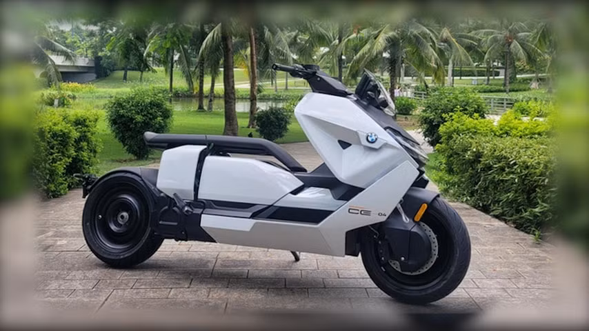bmw ce04 cap ben thi truong viet nam hinh 3