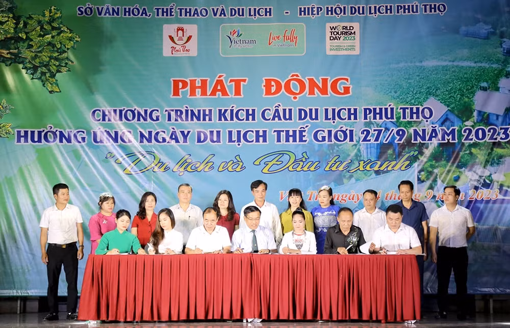 phu tho phat dong chuong trinh kich cau du lich 2023 hinh 1