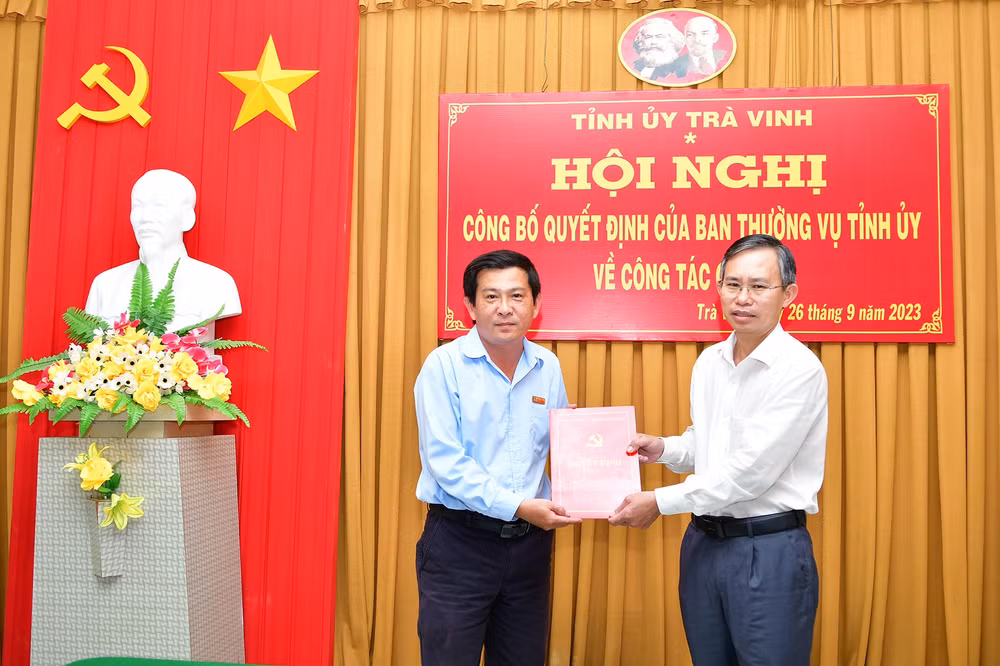 bo nhiem nha bao tran van phuong giu chuc tong bien tap bao tra vinh hinh 1