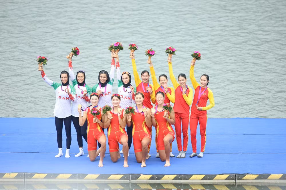rowing viet nam gianh them 1 huy chuong dong asiad 2023 hinh 1