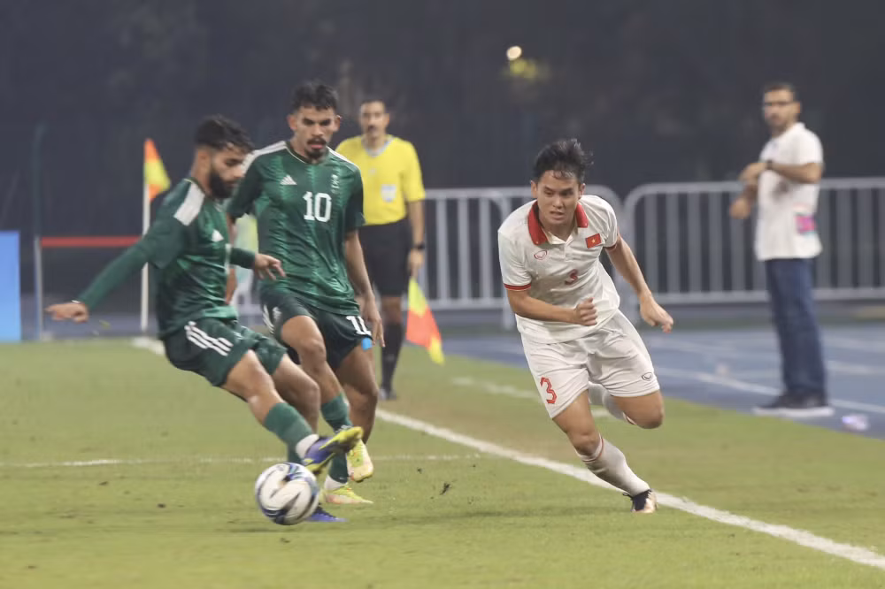 thua a rap xe ut olympic viet nam bi loai khoi asiad 19 hinh 1