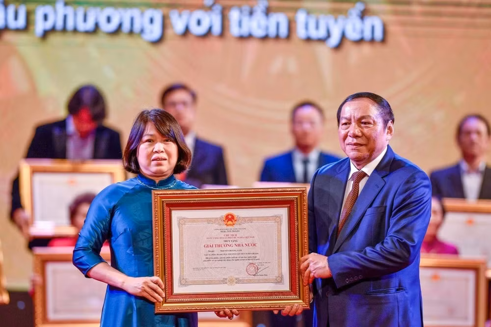 lanh dao bo vhttdl len tieng ve viec chua chi tra tien giai thuong ho chi minh hinh 1