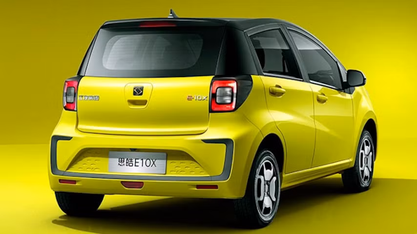 sehol e10x mau hatchback gia re moi ra doi hinh 5
