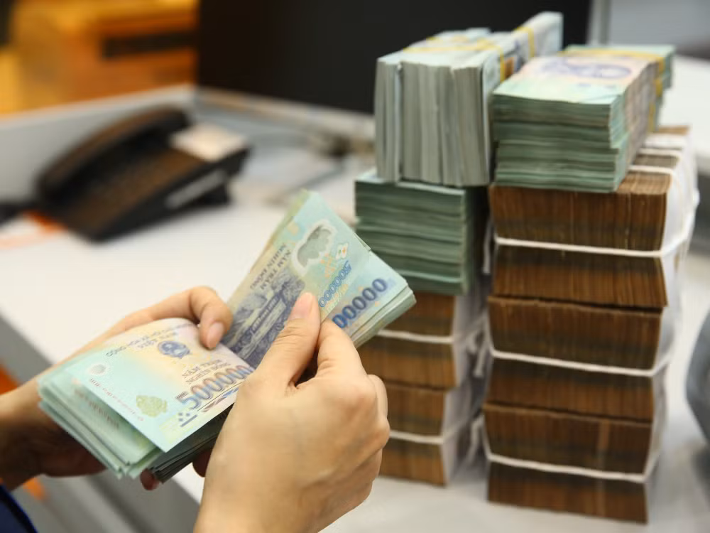 ngan hang nha nuoc da hut rong gan 70000 ty dong trong 1 tuan hinh 1
