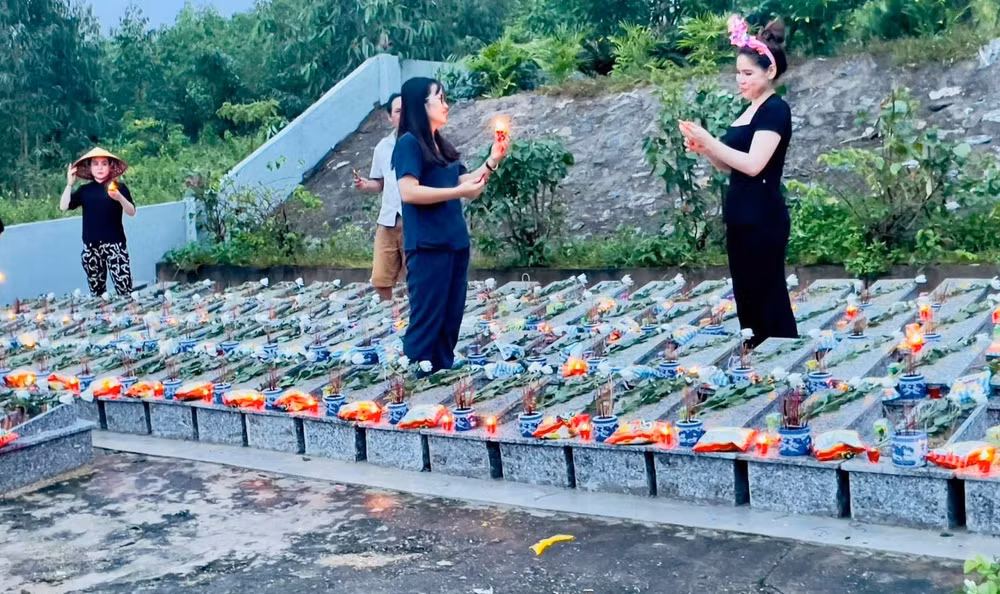 tet trung thu dac biet tai nghia trang thai nhi hinh 2