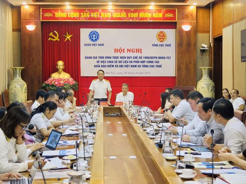 hoan thien viec chia se du lieu va phoi hop cong tac giua bhxh viet nam va tong cuc thue hinh 2