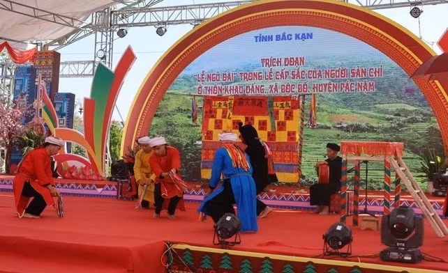 soi noi ngay hoi van hoa the thao va du lich cac dan toc vung dong bac 2024 hinh 1