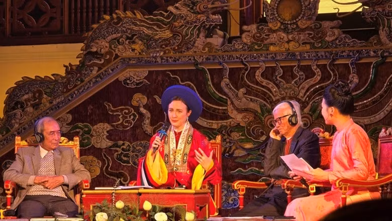 them nhung tu lieu ve nha vua ham nghi trong vai tro nguoi nghe si hinh 1