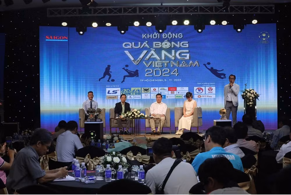 nhung ung vien nang ky cho giai thuong qua bong vang viet nam 2024 hinh 1