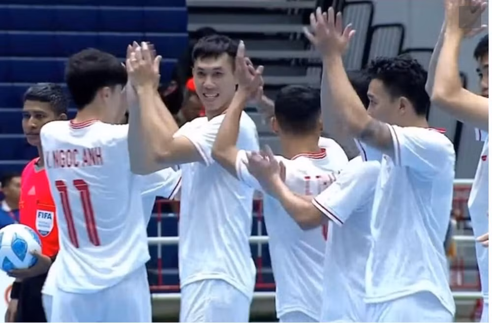 doi tuyen futsal viet nam co tran thang 14 0 o giai dong nam a hinh 1