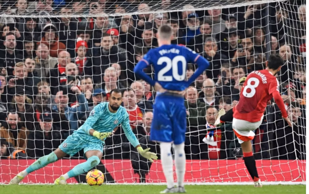 man utd chia diem voi chelsea tren san old trafford hinh 1
