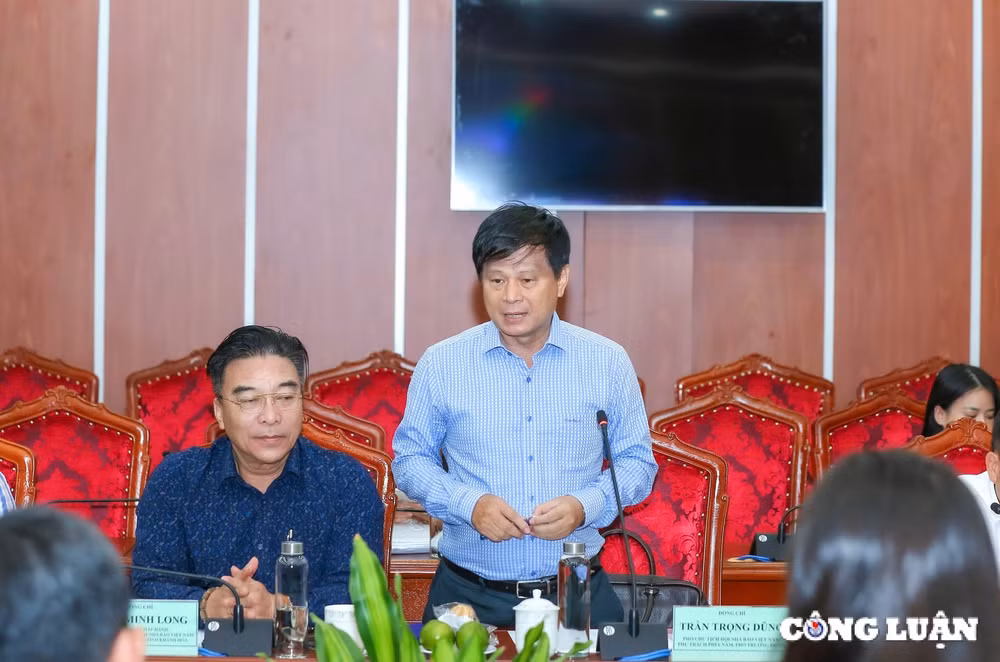 se tim cach thao go cac van de vuong mac ve tai chinh nhan luc ngan sach cho hoi nha bao dia phuong hinh 9