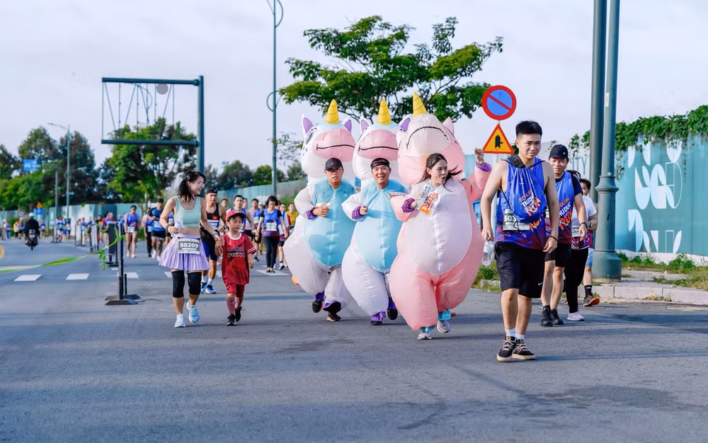 giai chay ban marathon thu duc city run thu hut 4000 van dong vien hinh 5