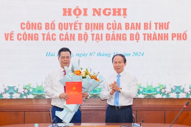 ban bi thu chuan y nhan su ban thuong vu thanh uy hai phong hinh 1