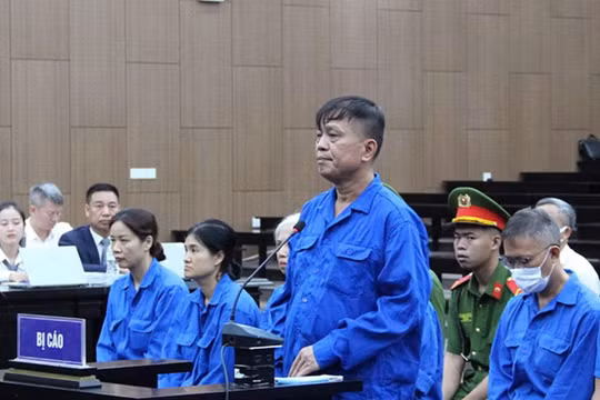 Nhận hối lộ hơn 16 tỷ đồng, cựu Thứ trưởng Nguyễn Bá Hoan xin lại tiền dư để trả nợ