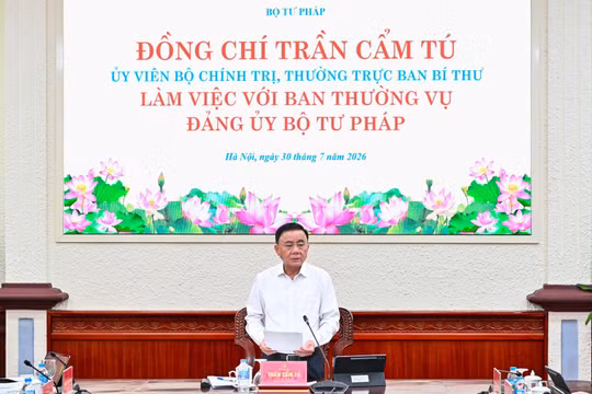 Thường trực Ban Bí thư Trần Cẩm Tú: Hoàn thiện thể chế pháp luật, mở đường phục vụ kiến tạo