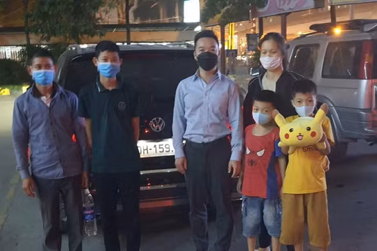 CLB Thanh niên luật sư Hà Nội và hành trình nâng đỡ bệnh nhi nghèo