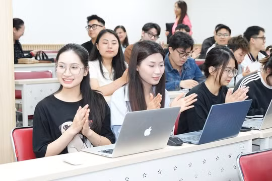 Sát hại anh họ chỉ vì một câu nói "mua que thử"