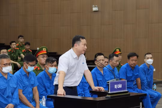 Doanh nghiệp khai chi tiền tỷ để chạy cấp phép xuất khẩu lao động