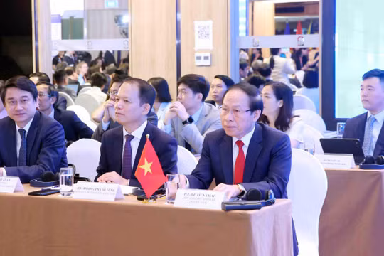 Việt Nam cùng ASEAN tìm cách thích ứng với quản trị AI