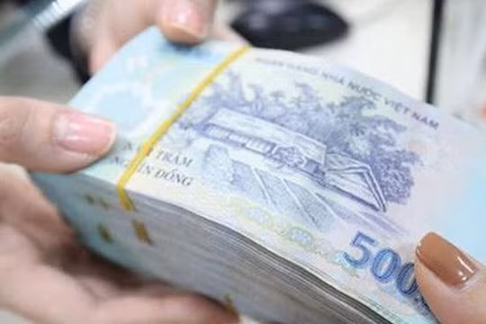 Người phụ nữ ra giá 500 triệu đồng chạy giấy phép khai thác khoáng sản