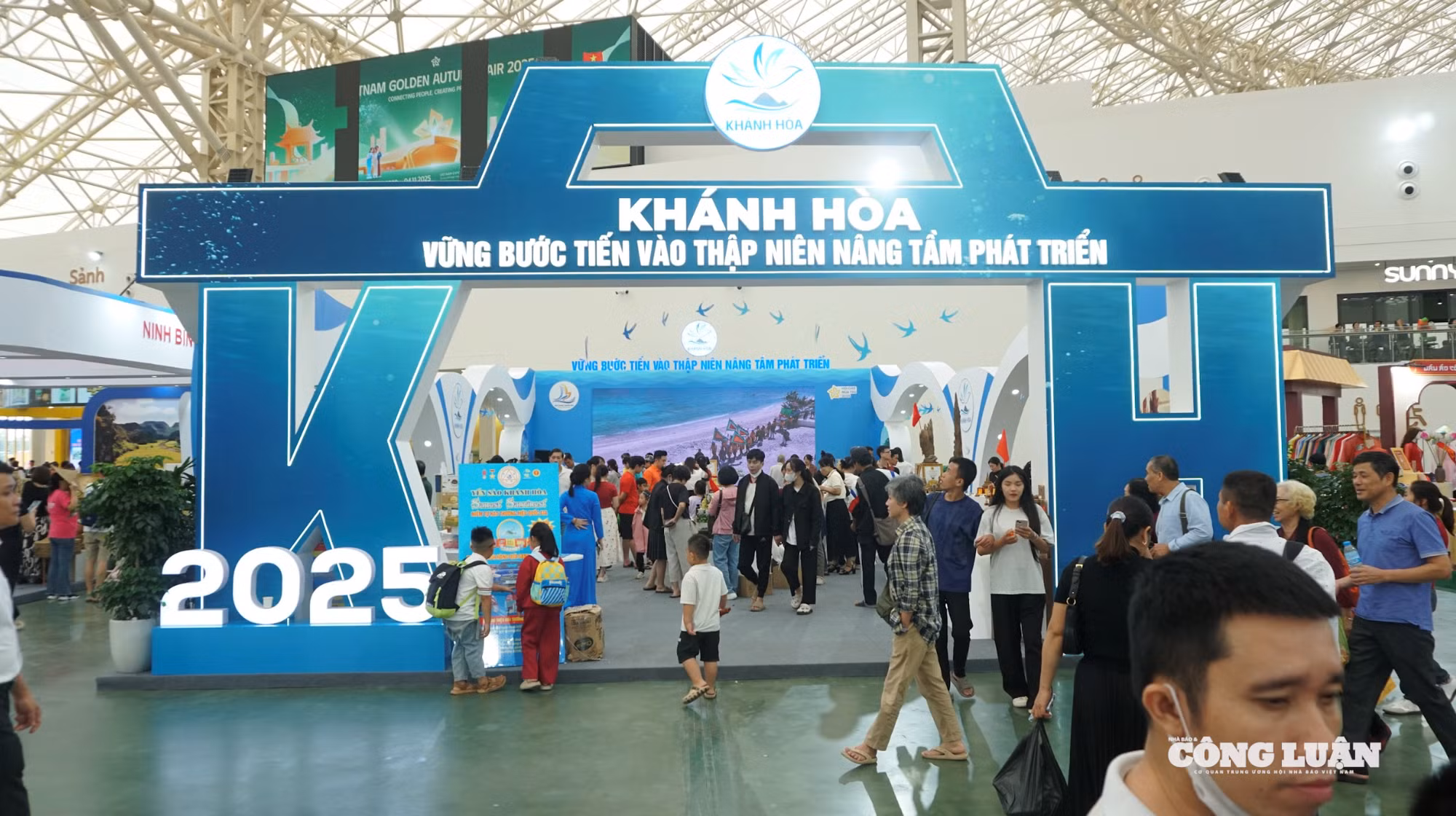 Ảnh màn hình 2025-10-26 lúc 20.43.11