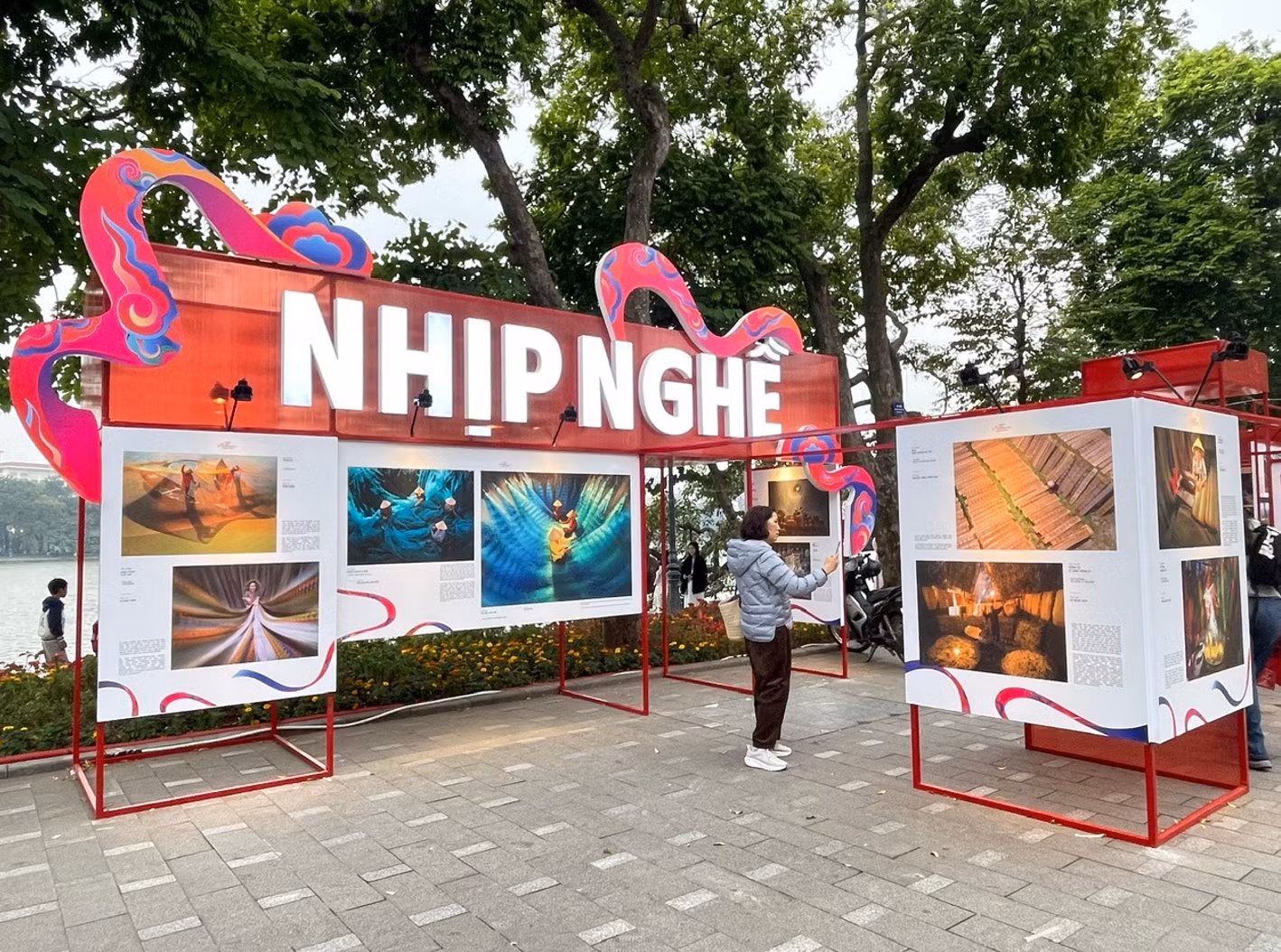 Ảnh màn hình 2025-12-05 lúc 20.46.48