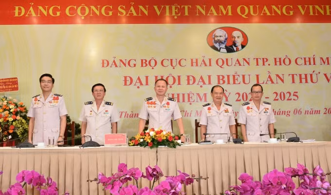 Ban chấp hành Đảng bộ Cục Hải quan TP.HCM nhiệm kỳ 2020 - 2025
