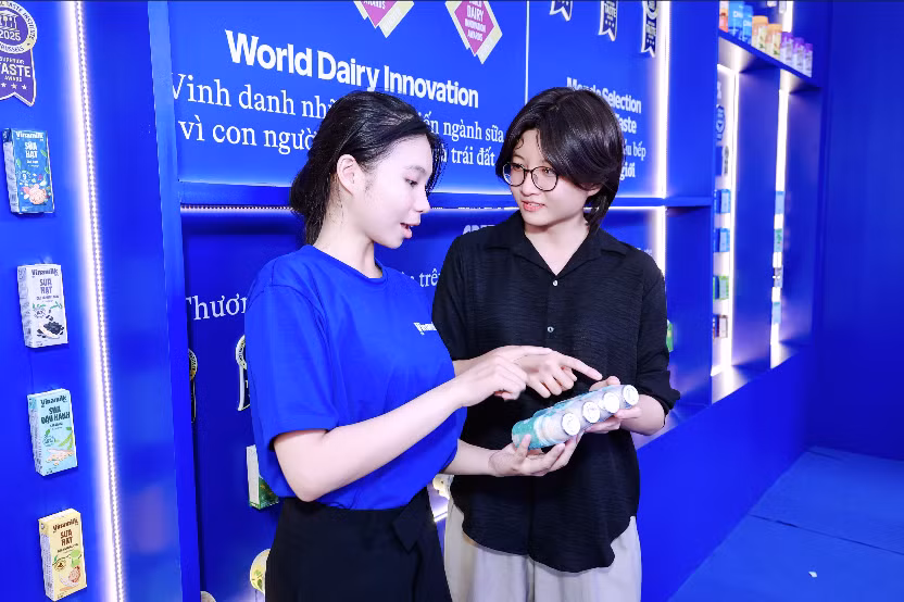 Vinamilk hiện sở hữu hơn 300 sản phẩm thuộc 15 ngành hàng, đáp ứng nhu cầu ngày càng đa dạng của người tiêu dùng. Ảnh: Minh Anh