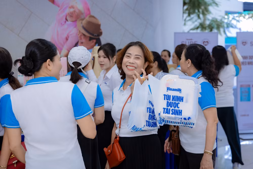 Vinamilk mang đến giải pháp dinh dưỡng cân bằng, cho tuổi hoàng kim thêm rực rỡ (Ảnh: VN).