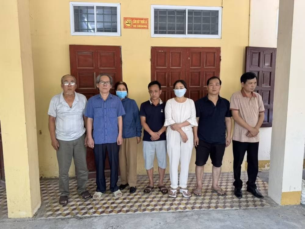 bat nhom doi tuong dang sat phat nhau tren chieu bac o quang binh hinh 1