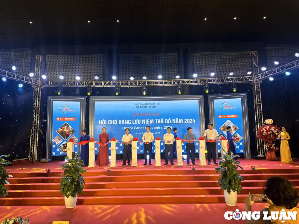 dac sac chuong trinh khai mac hoi cho hang luu niem thu do nam 2024 hinh 2