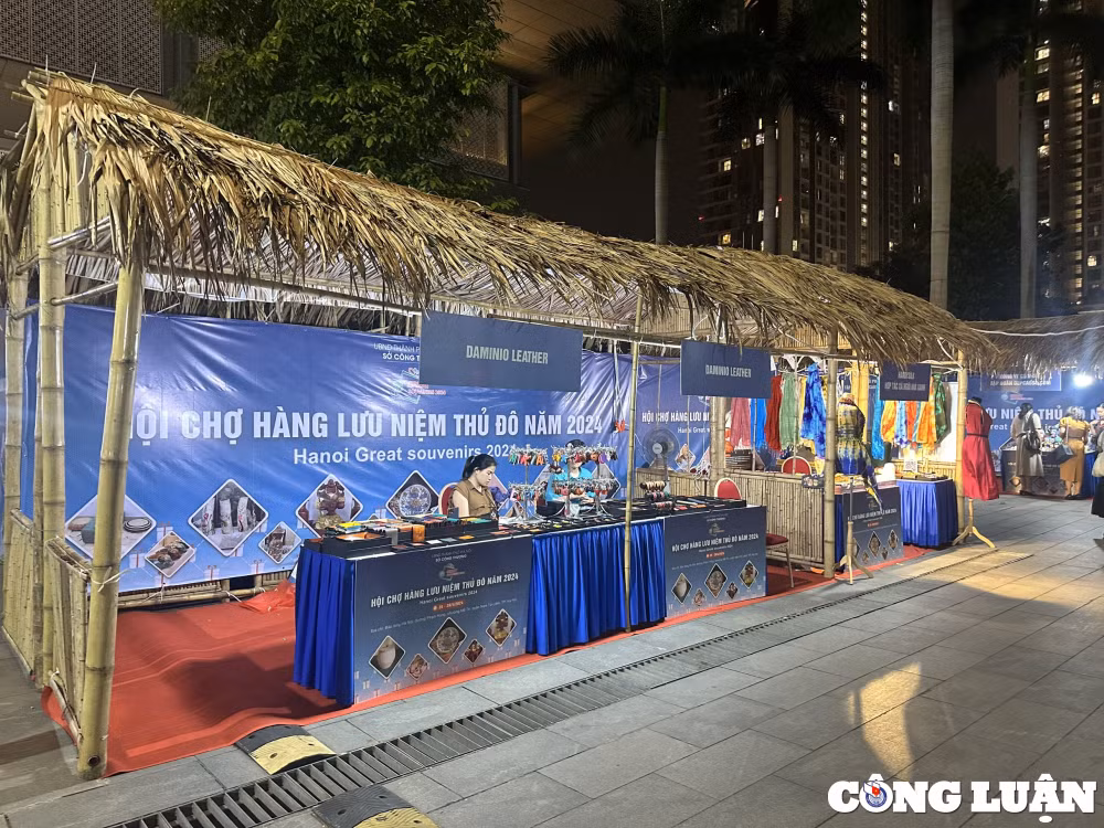 dac sac chuong trinh khai mac hoi cho hang luu niem thu do nam 2024 hinh 3