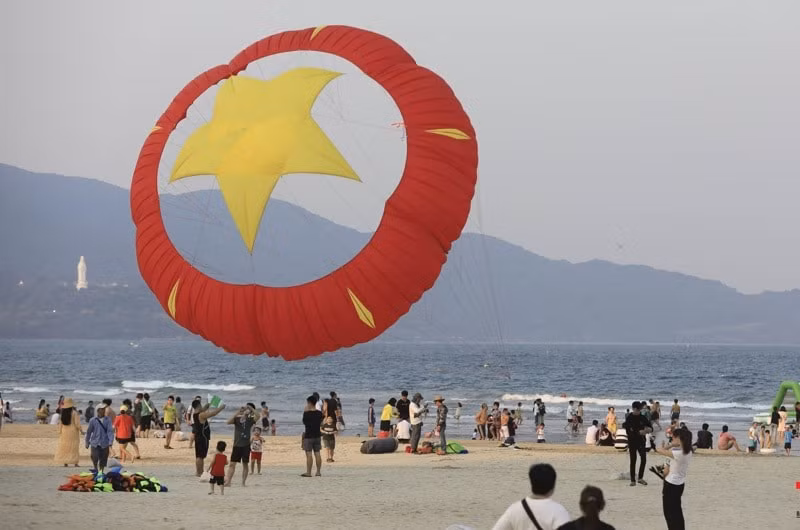 da nang khai truong mua du lich bien 2024 hinh 2