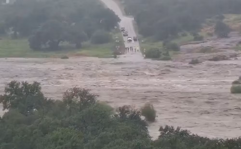 Lũ lụt ở Texas. Ảnh chụp màn hình
