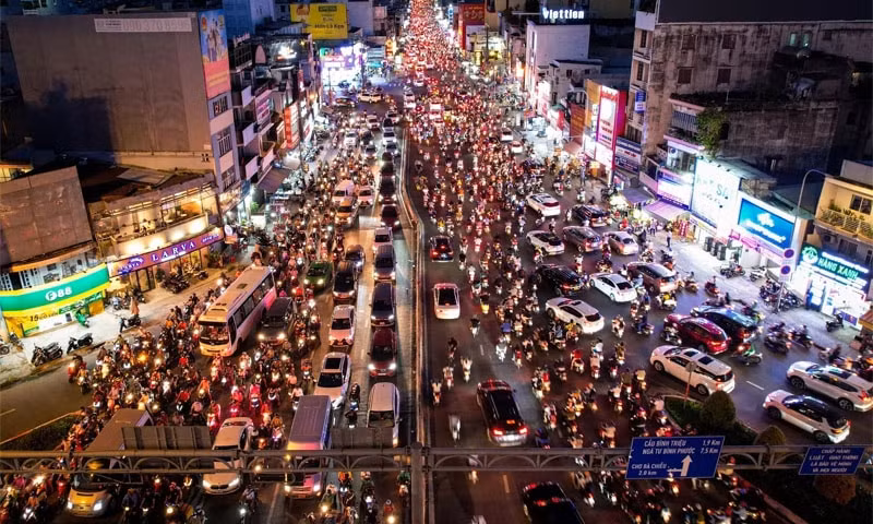 2-tphcm-la-thanh-pho-co-dan-so-dong-nhat-viet-nam.jpg