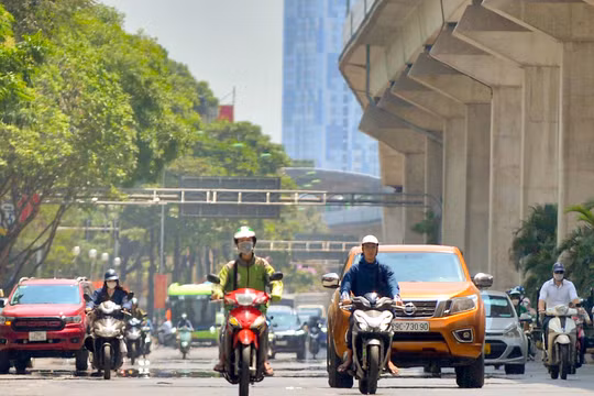 Dự báo thời tiết ngày 8/8: Hà Nội chuyển nắng, nhiệt độ cao nhất 35 độ