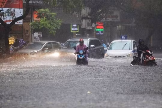 Dự báo thời tiết ngày 2/7: Nam Bộ mưa lớn diện rộng kéo dài