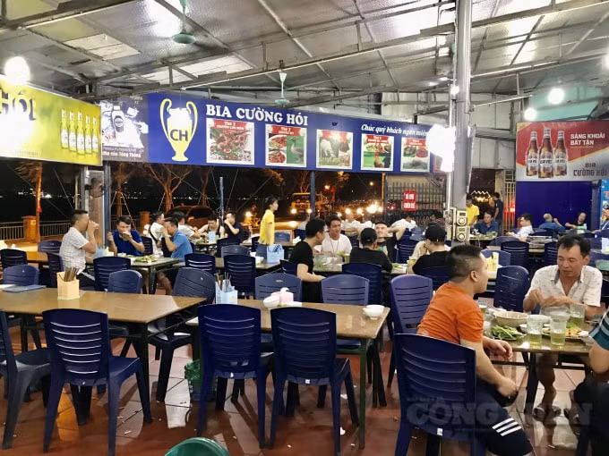 Việc tụ tập đông người, chủ quan, lơ là sẽ khiến dịch bệnh Covid-19 lây lan và gây ra những hậu quả khôn lường