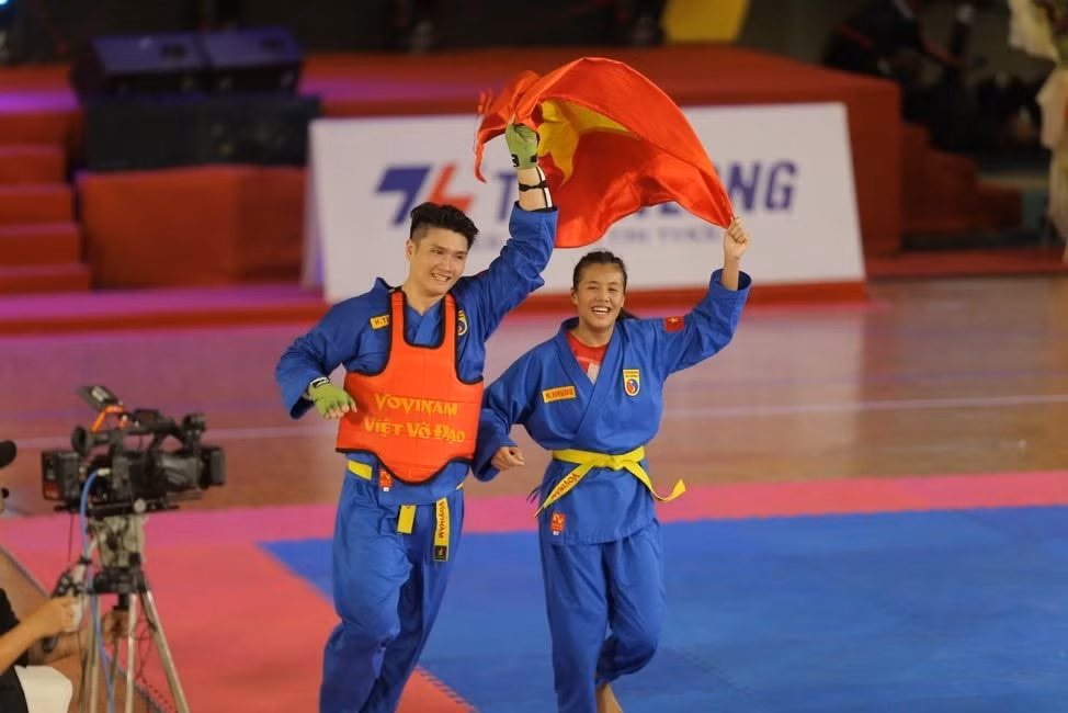 nguyen huu toan gianh hcv giai vovinam the gioi o hang can 92kg hinh 1