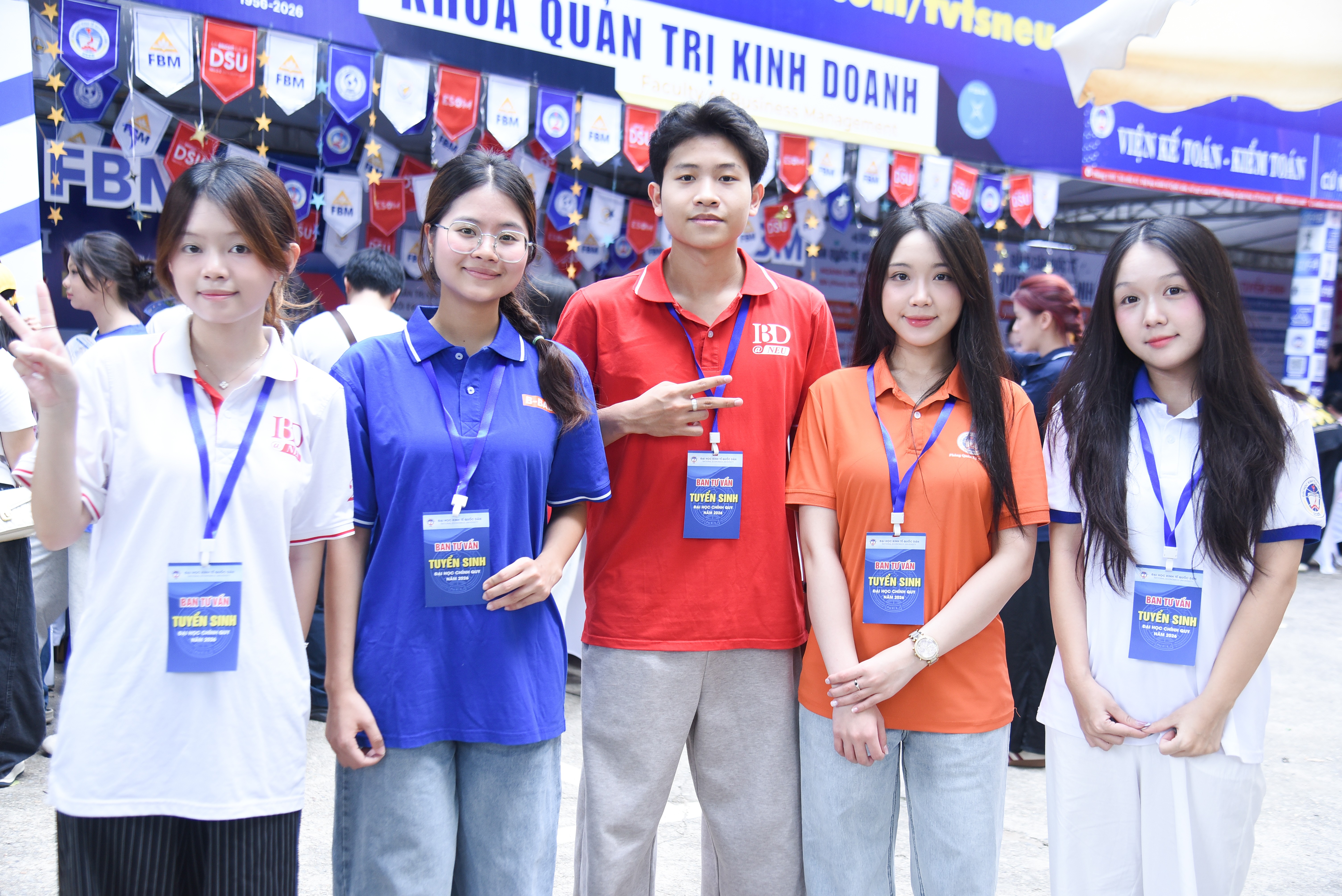 10 đại học Hà Nội công bố 260 ngành được cấp học bổng STEM tới 5,5 triệu đồng/tháng