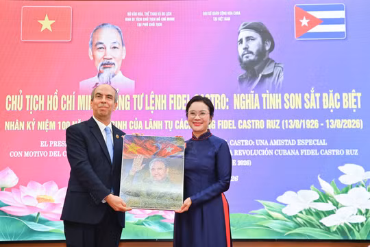 Khai mạc chuỗi hoạt động tôn vinh nghĩa tình đặc biệt Việt Nam - Cuba