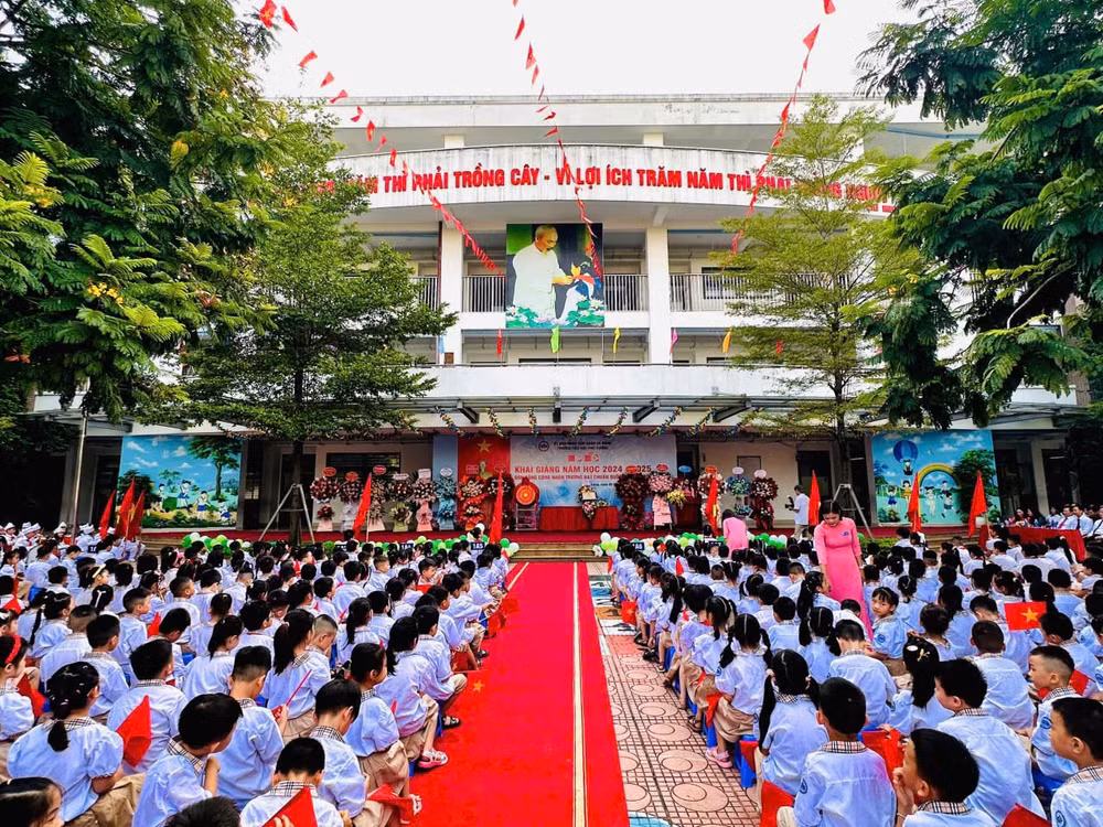 thay tro ca nuoc vuot nang thang mua khai giang thanh cong hinh 2