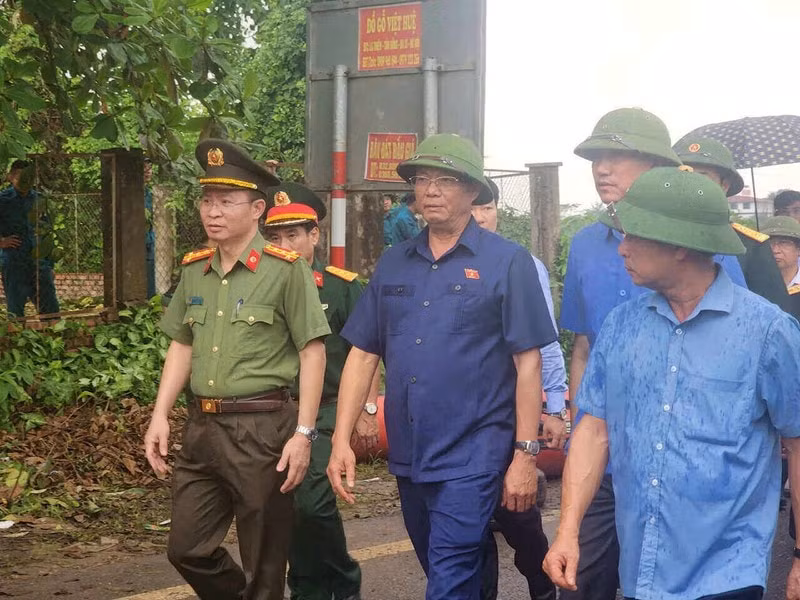 pho chu tich quoc hoi tran quang phuong de nghi tinh phu tho nghien cuu cam cau trung ha hinh 1