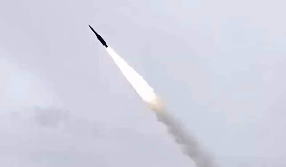 uav tiep tuc tan cong crimea nga phong ten lua dap tra hinh 2