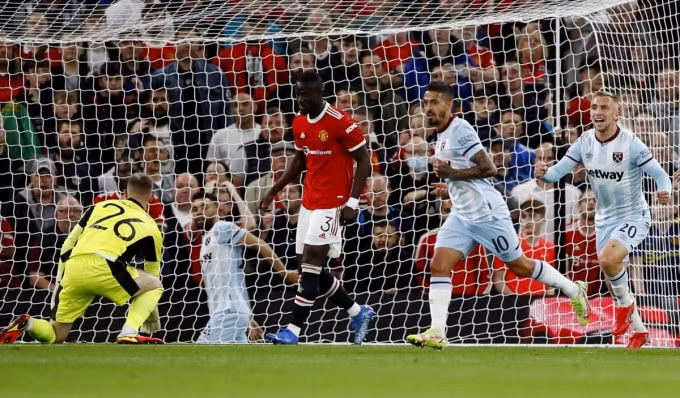 nhan dinh vong 6 giai ngoai hang anh song sat ronaldo cavani ra san dau aston villa toi nay hinh 1