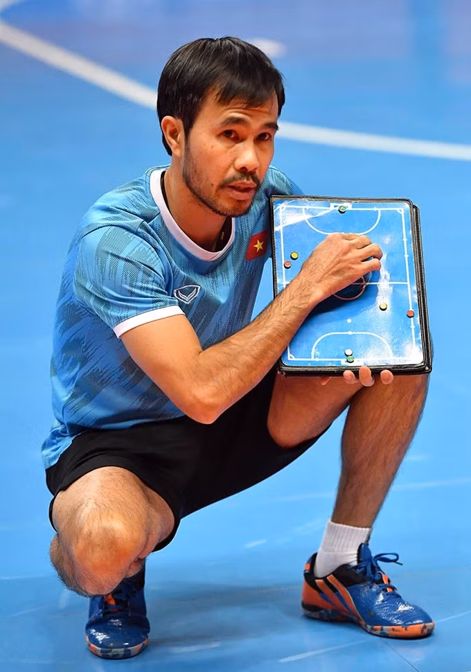 doi tuyen futsal viet nam no luc thi dau cao nhat khi gap tuyen futsal nga vao toi nay hinh 2